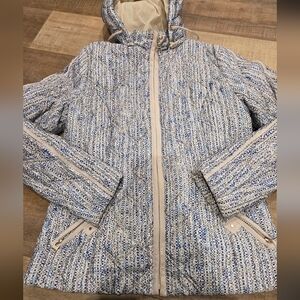 Women's Blue and Cream Jacket Quilted Stitching Very Nice